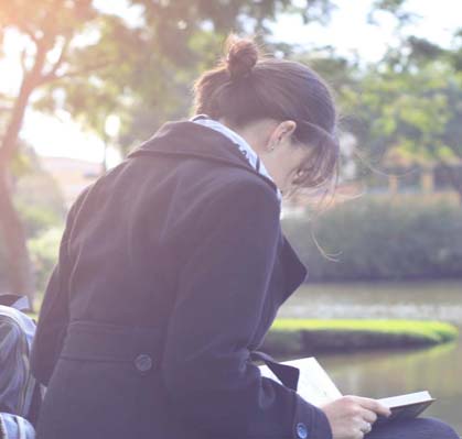 我校集中學(xué)習(xí)黨的二十屆二中全會精神